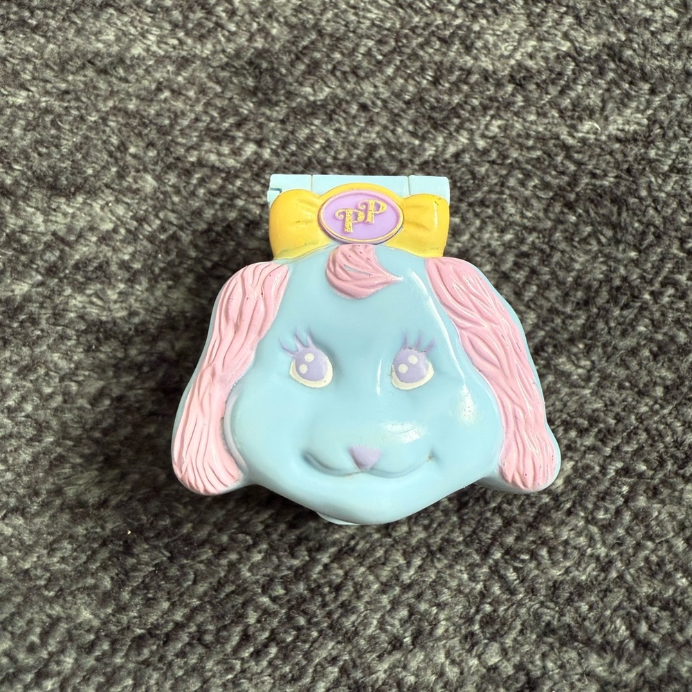Vintage Puppy Pocket Blue and Pink